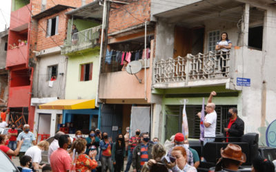 Filippi faz caminhada na região Leste de Diadema