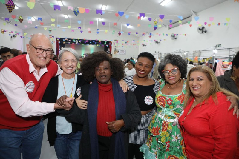 Prefeito faz prestação de contas e conversa com apoiadores de Patty, Jeferson, Josa, Rodrigo Capel e Laureto