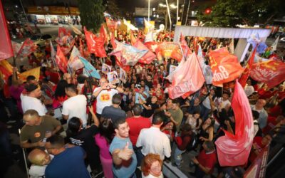 Caminhada no Serraria dá início à campanha de Filippi