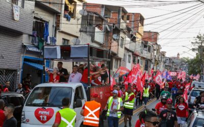 Grande caminhada a favor de Filippi reúne 7 mil pessoas e mostra força antes da eleição